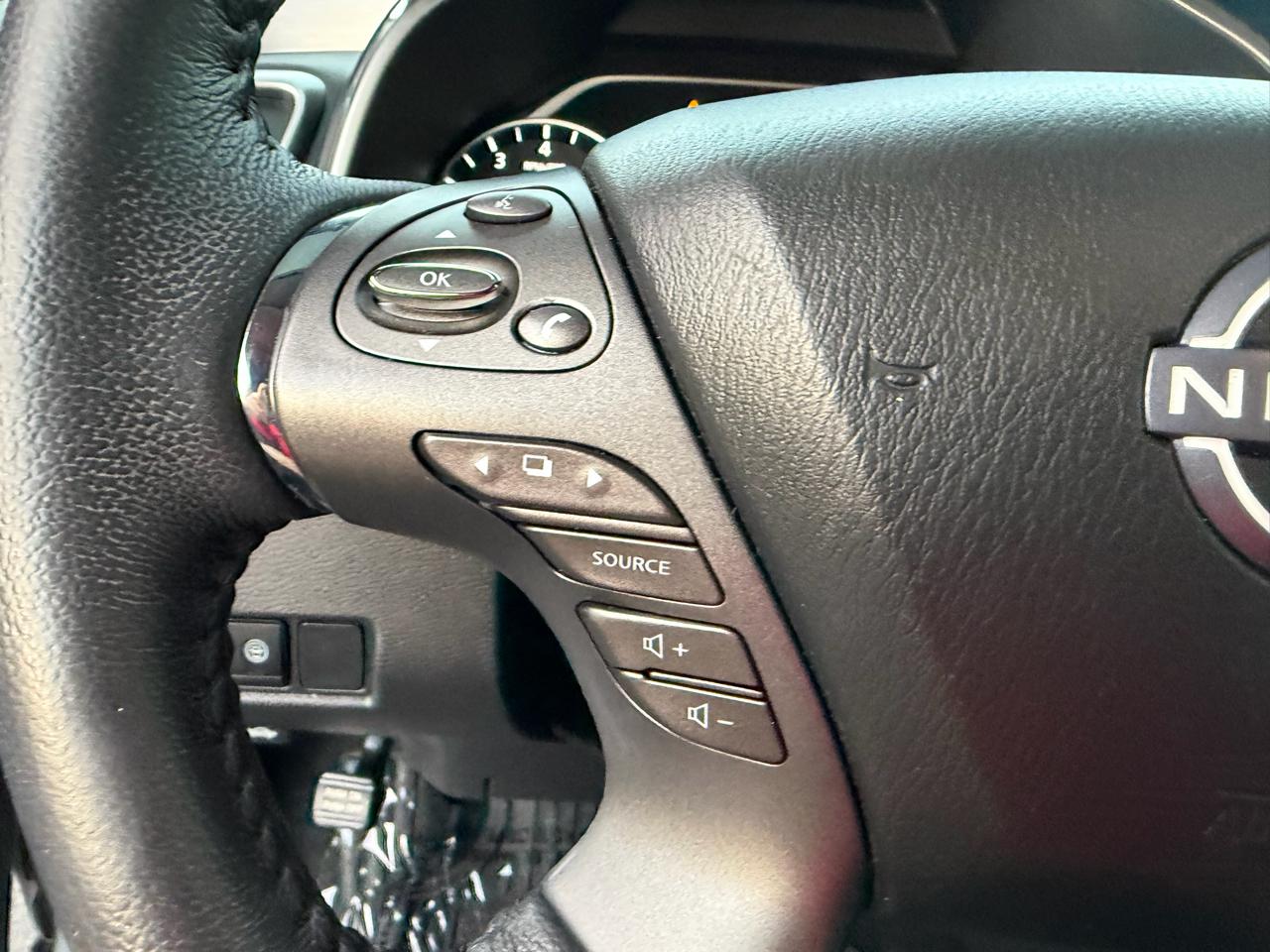 Nissan Murano FWD SL 2023