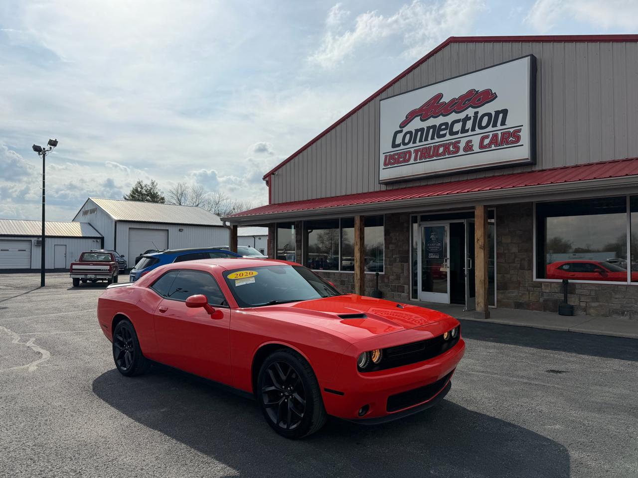 Dodge Challenger SXT RWD 2020