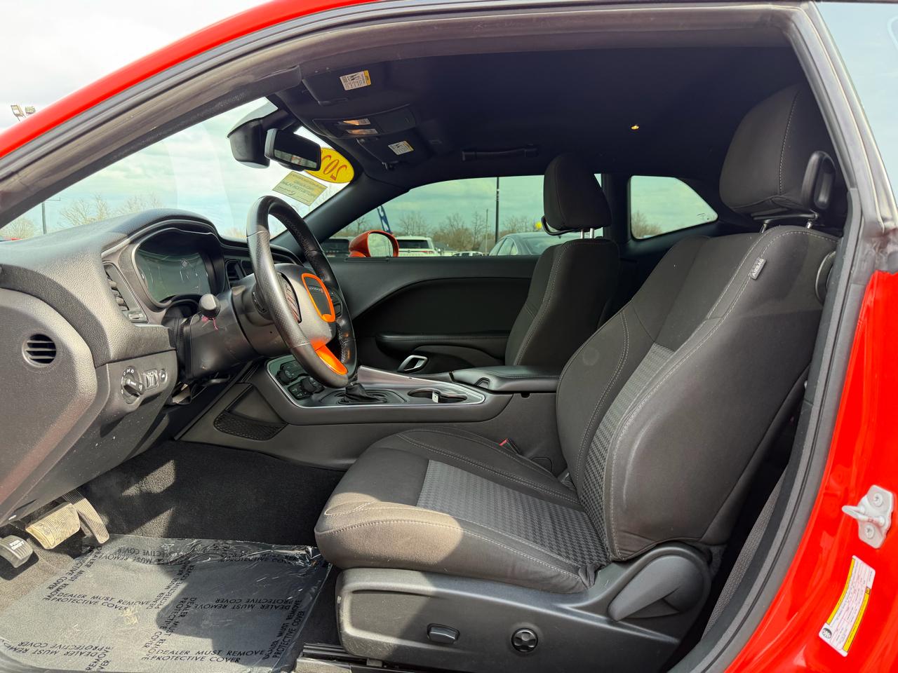 Dodge Challenger SXT RWD 2020