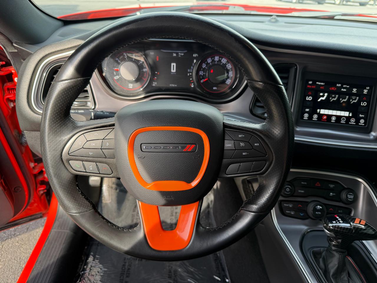 Dodge Challenger SXT RWD 2020