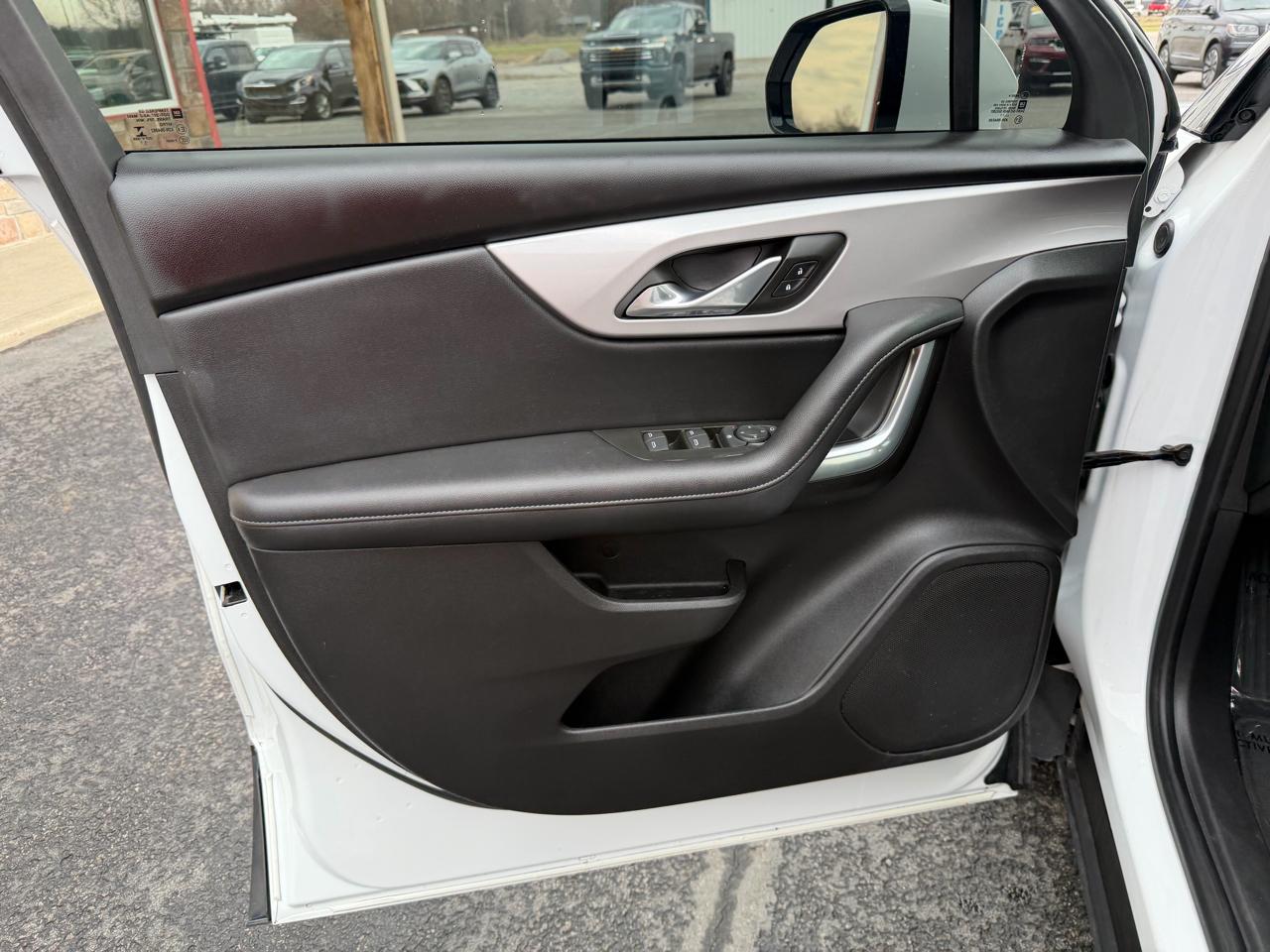 Chevrolet Blazer FWD 4dr LT w/2LT 2021