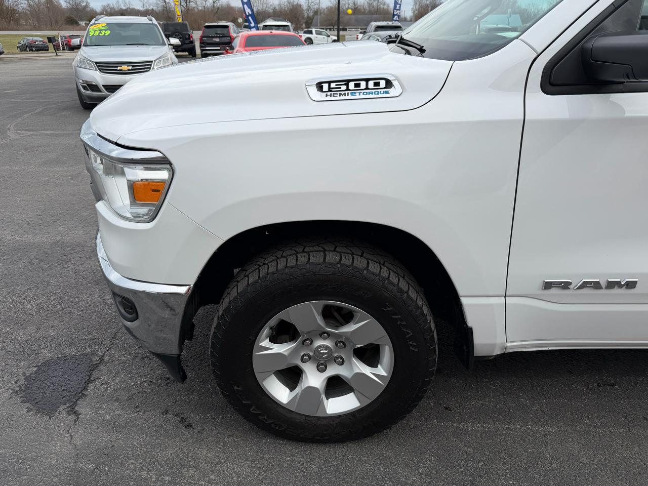 RAM 1500 Big Horn 4x4 Quad Cab 6'4" Box 2023