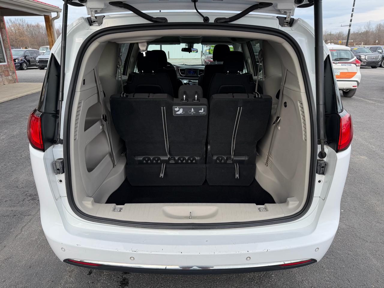 Chrysler Pacifica Touring Plus FWD 2018