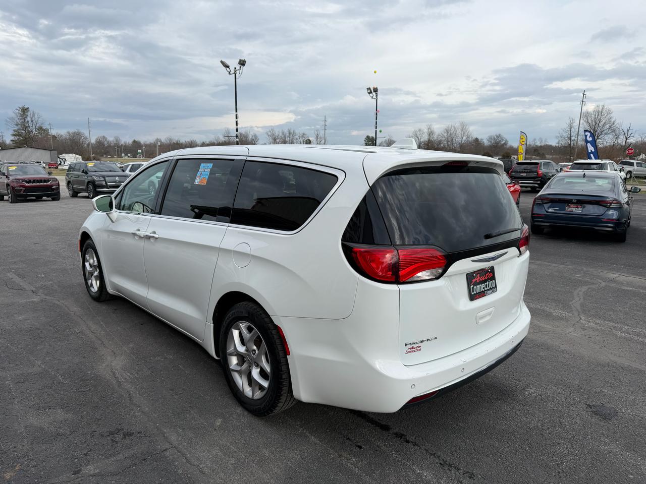 Chrysler Pacifica Touring Plus FWD 2018