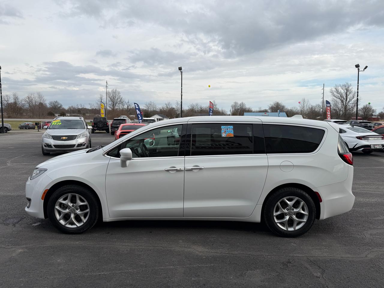 Chrysler Pacifica Touring Plus FWD 2018