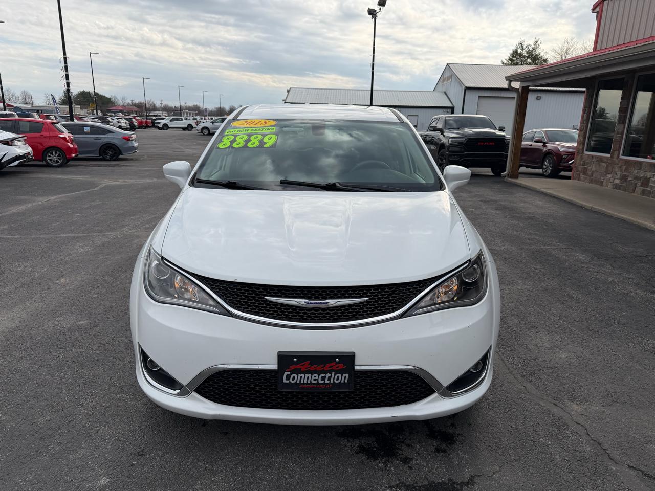 Chrysler Pacifica Touring Plus FWD 2018