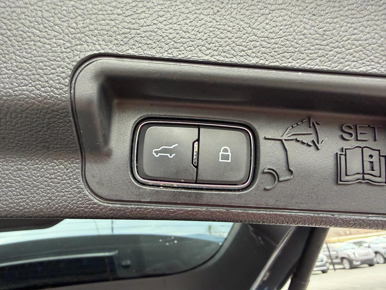 Ford Explorer Limited 4WD 2020