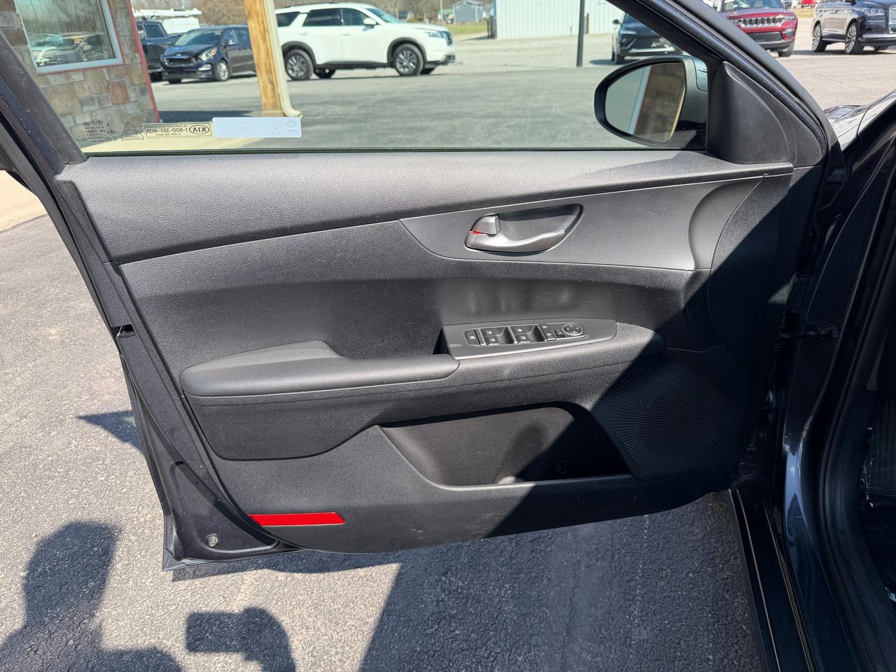 Kia Forte LXS IVT 2019
