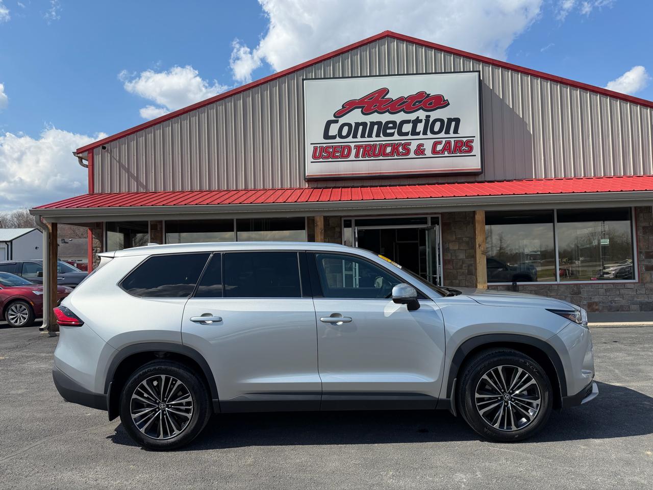 Toyota Grand Highlander Hybrid Max Platinum 4D SUV AWD 2024