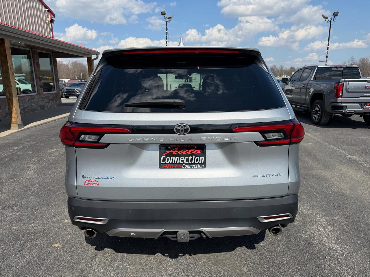 Toyota Grand Highlander Hybrid Max Platinum 4D SUV AWD 2024