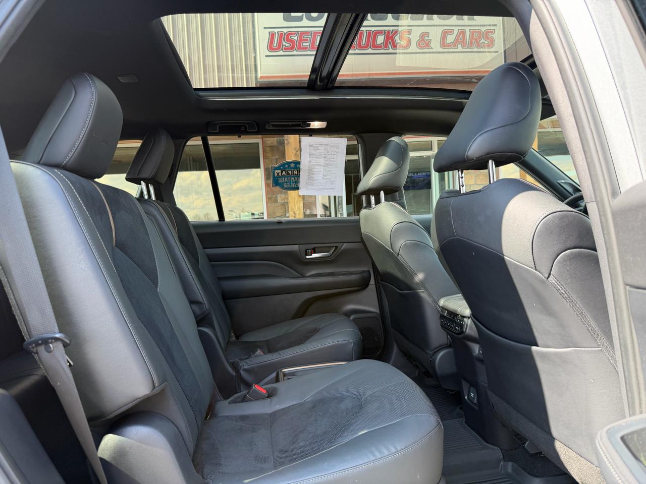 Toyota Grand Highlander Hybrid Max Platinum 4D SUV AWD 2024