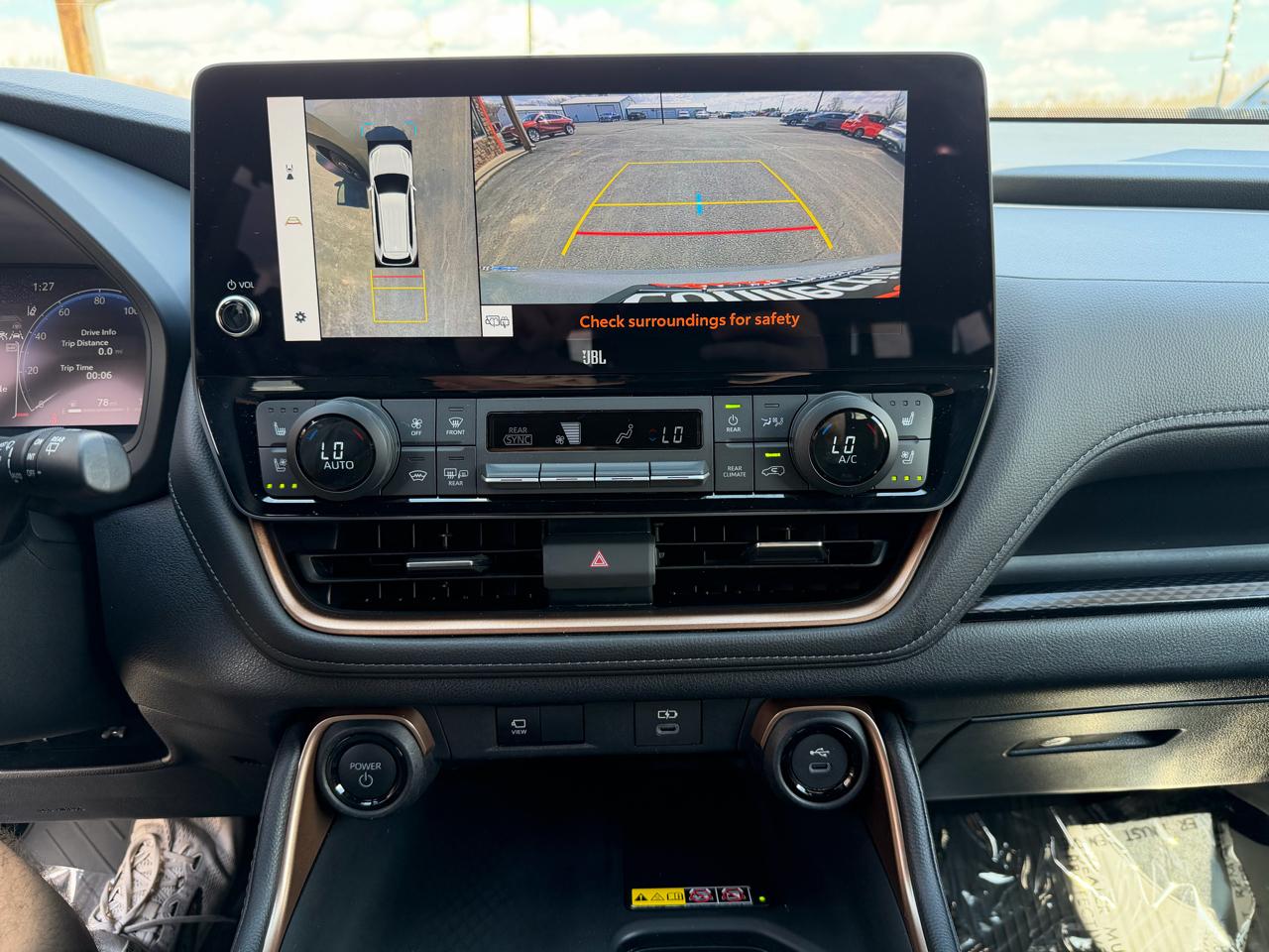 Toyota Grand Highlander Hybrid Max Platinum 4D SUV AWD 2024