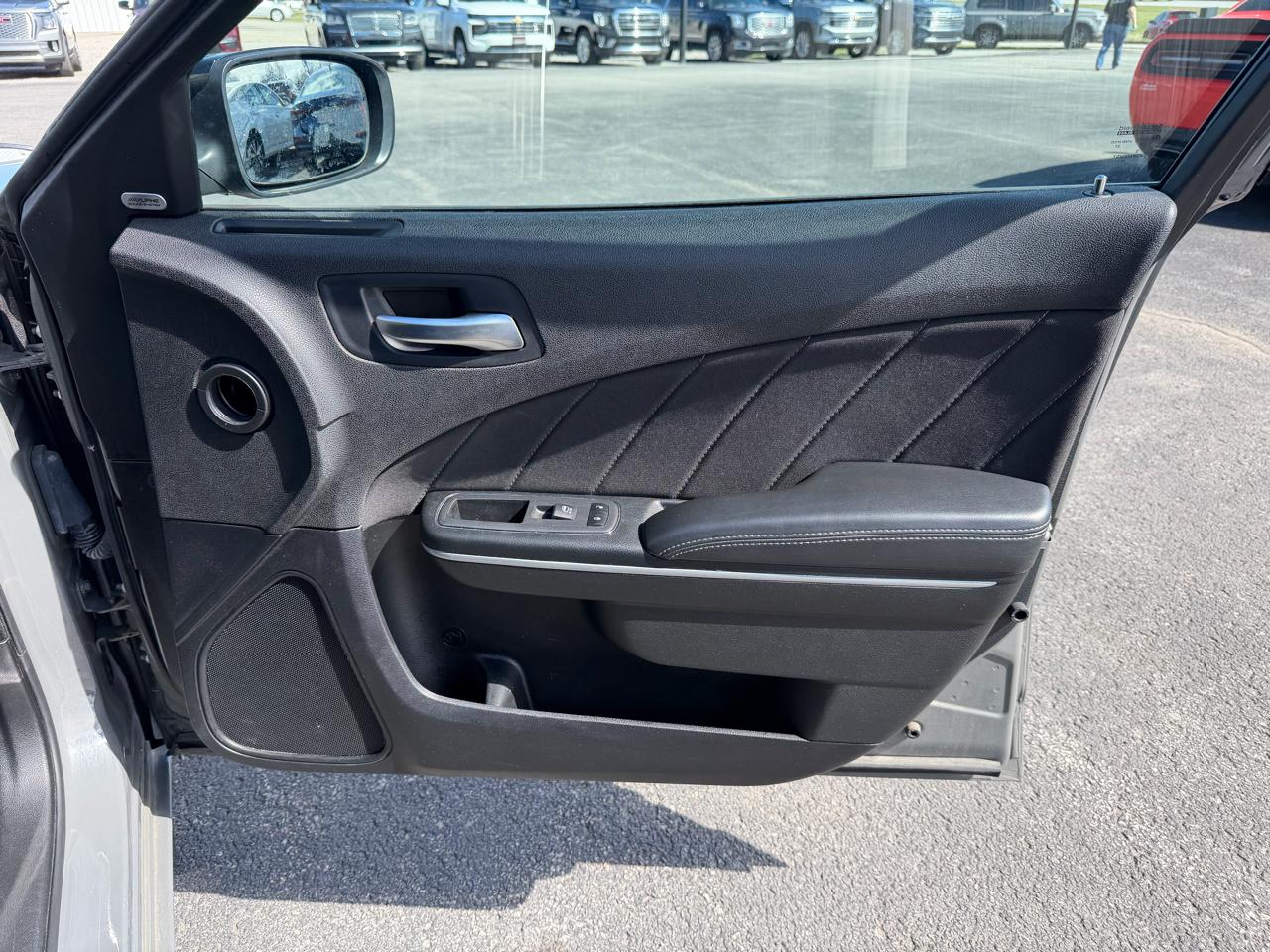 Dodge Charger SXT RWD 2023