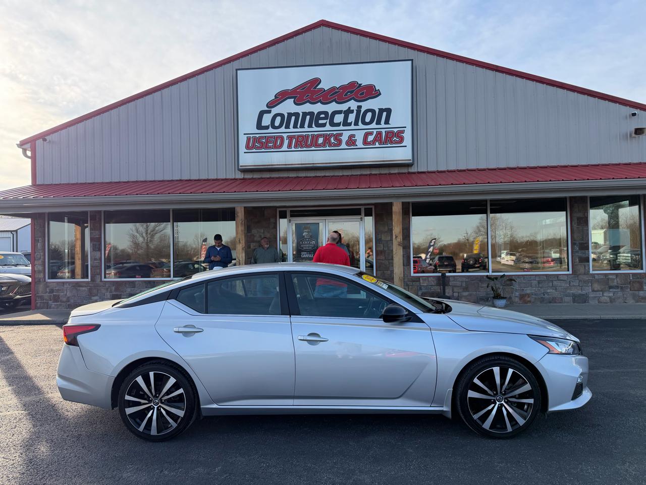 Nissan Altima 2.5 SR Sedan 2022