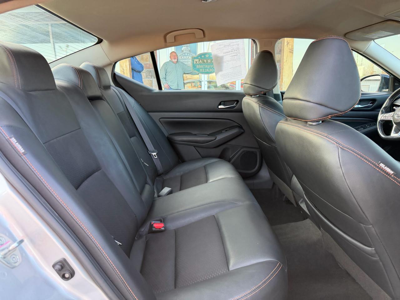 Nissan Altima 2.5 SR Sedan 2022