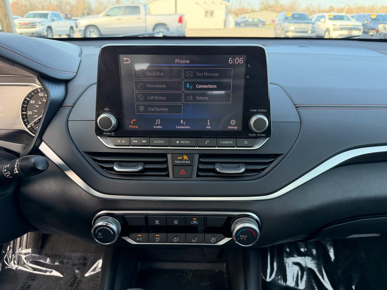 Nissan Altima 2.5 SR Sedan 2022