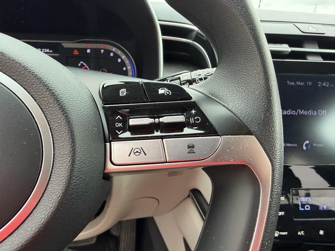 Hyundai Tucson SEL FWD *Ltd Avail* 2024