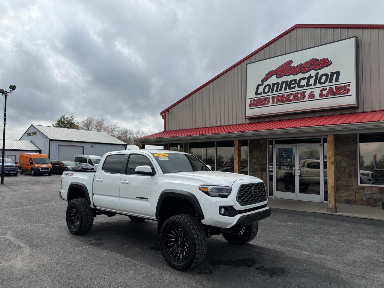 Toyota Tacoma 4WD TRD Off Road Double Cab 5' Bed V6 MT (Natl) 2022