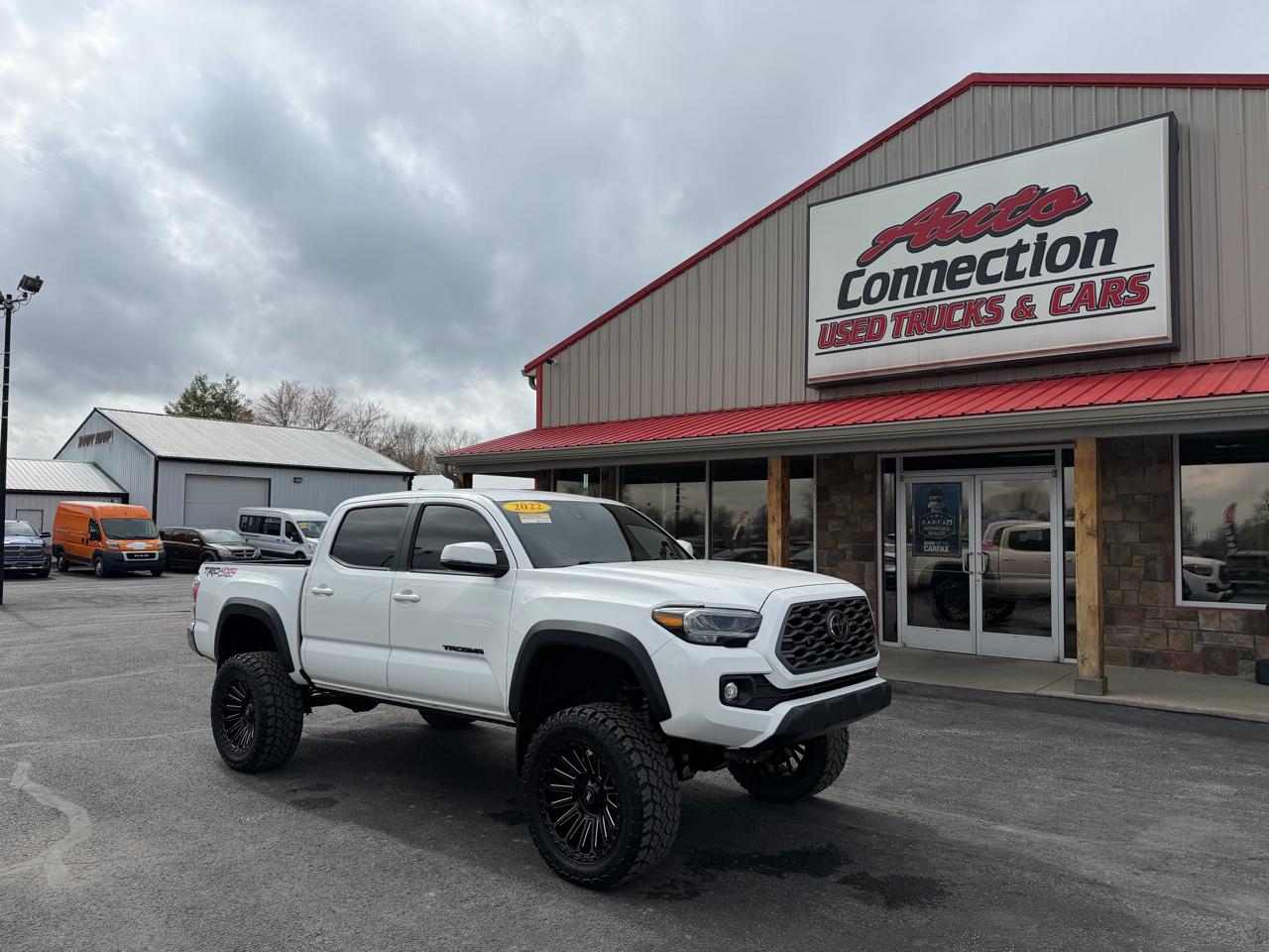 Toyota Tacoma 4WD TRD Off Road Double Cab 5' Bed V6 MT (Natl) 2022