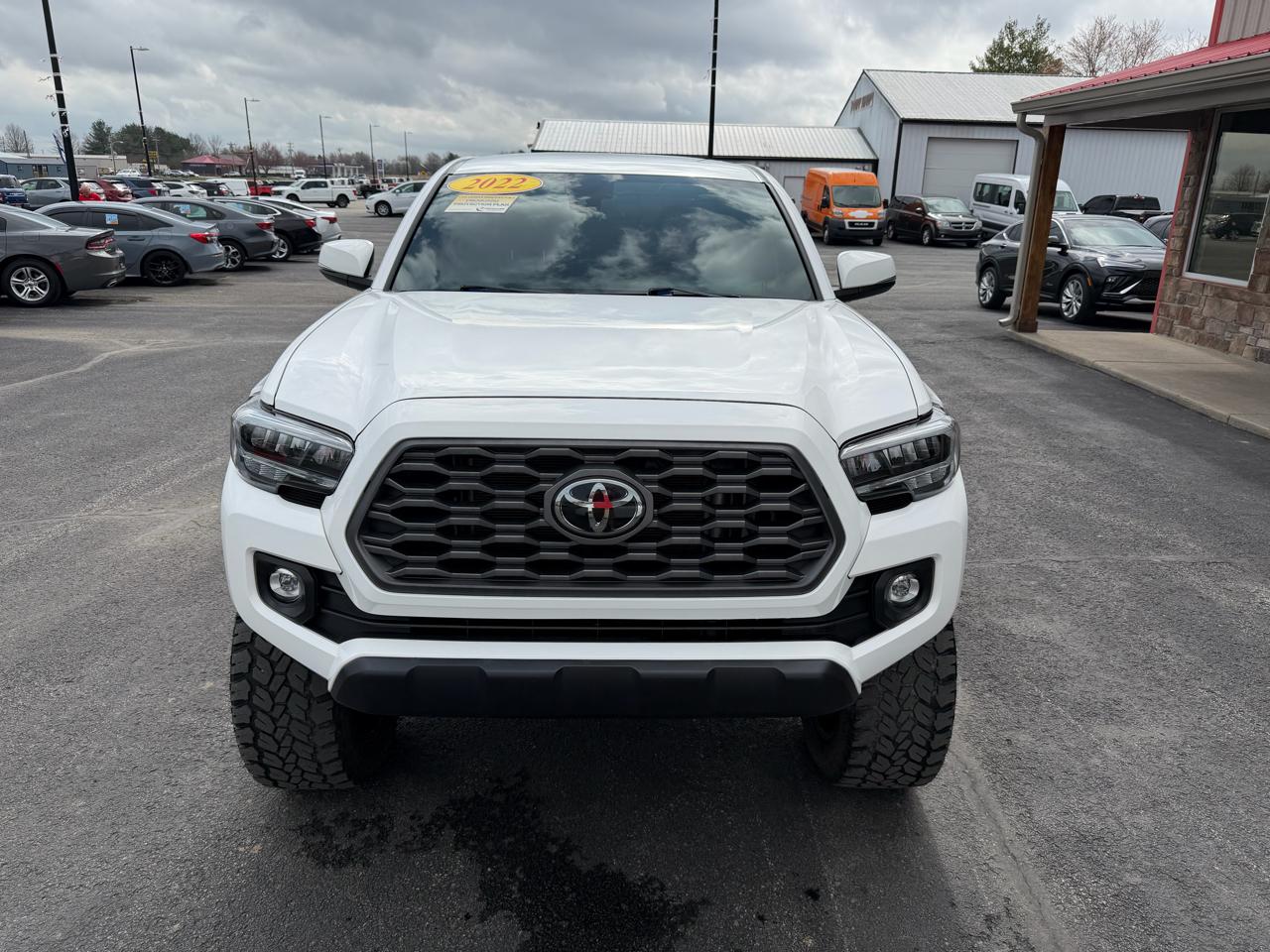 Toyota Tacoma 4WD TRD Off Road Double Cab 5' Bed V6 MT (Natl) 2022