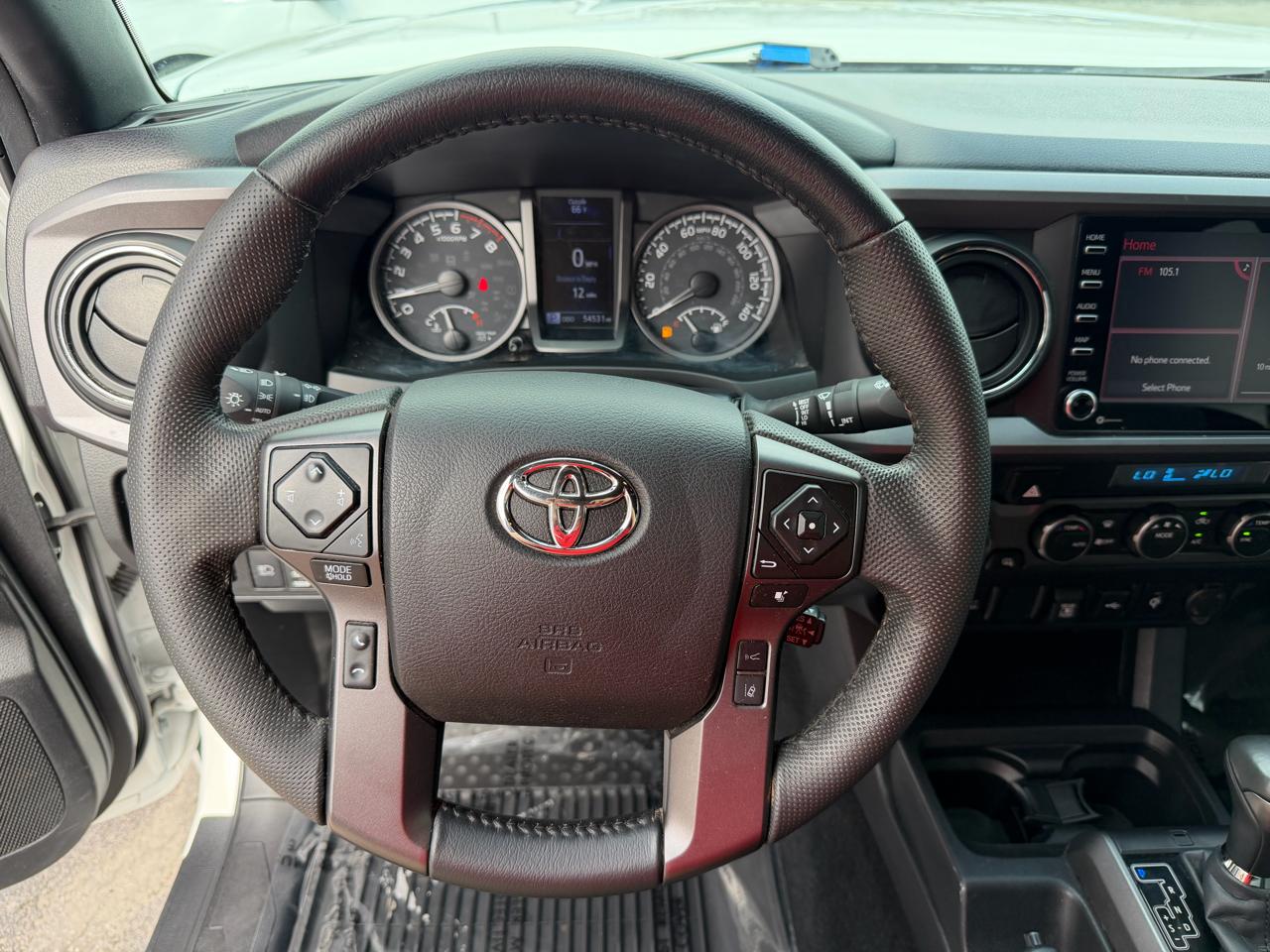 Toyota Tacoma 4WD TRD Off Road Double Cab 5' Bed V6 MT (Natl) 2022