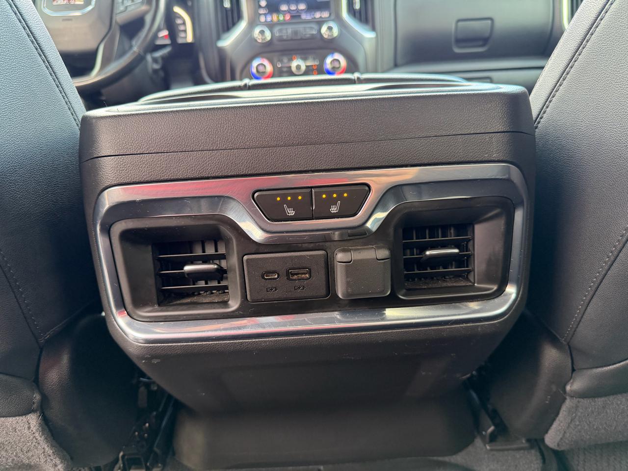 GMC Sierra 1500 4WD Crew Cab 147" AT4 2021