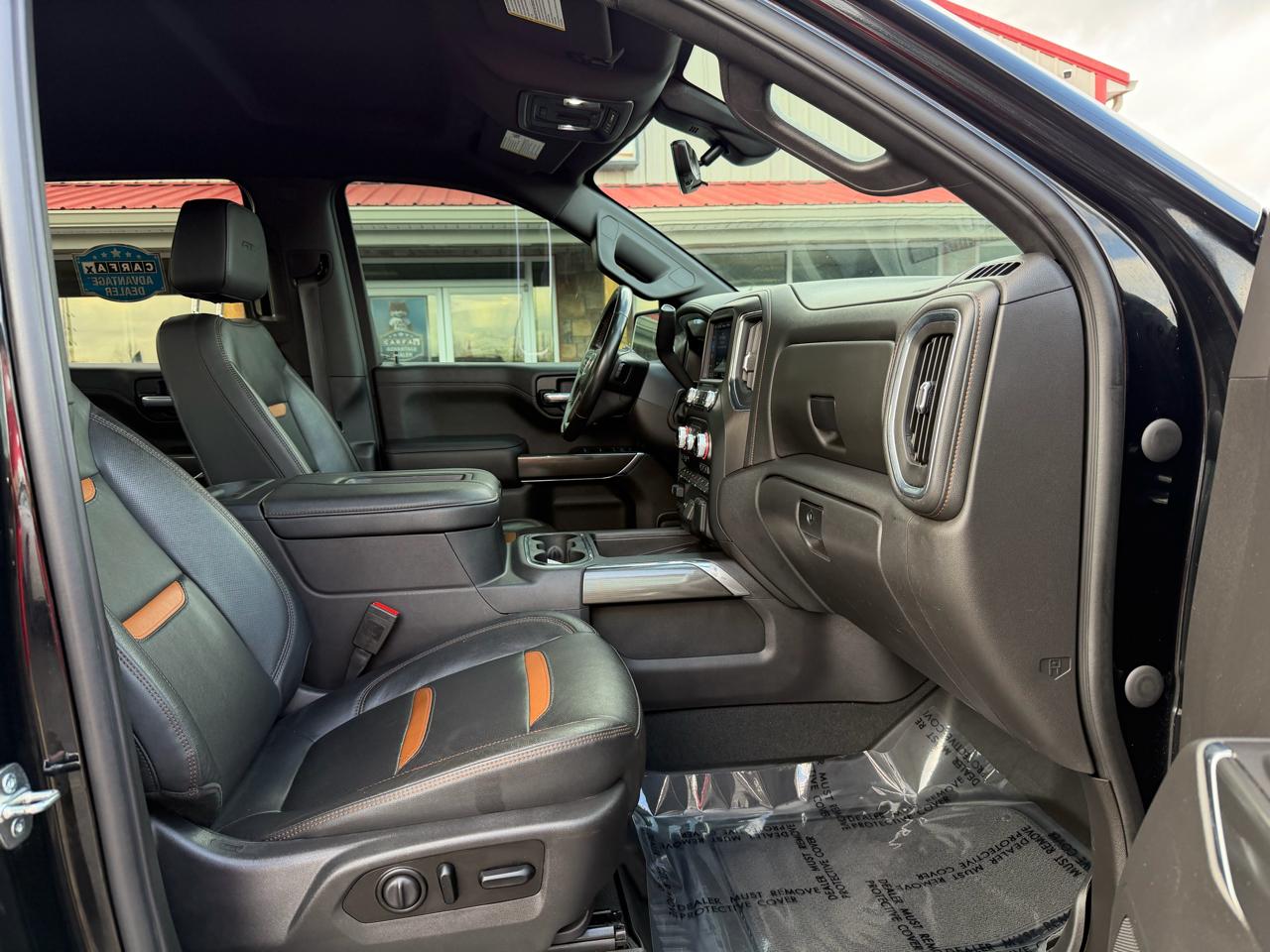 GMC Sierra 1500 4WD Crew Cab 147" AT4 2021