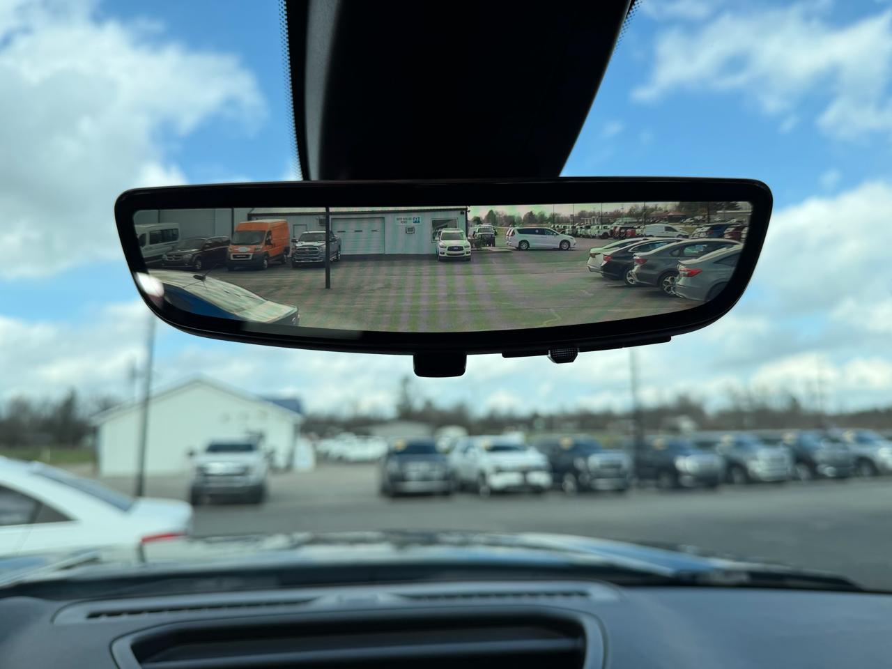 GMC Sierra 1500 4WD Crew Cab 147" AT4 2021