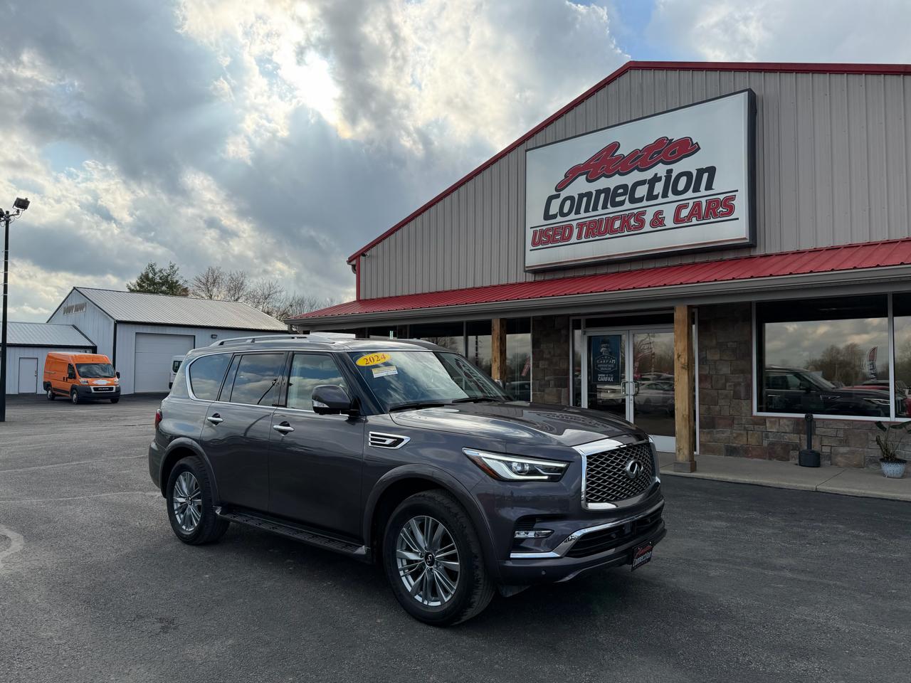 2024 Infiniti QX80 LUXE AWD