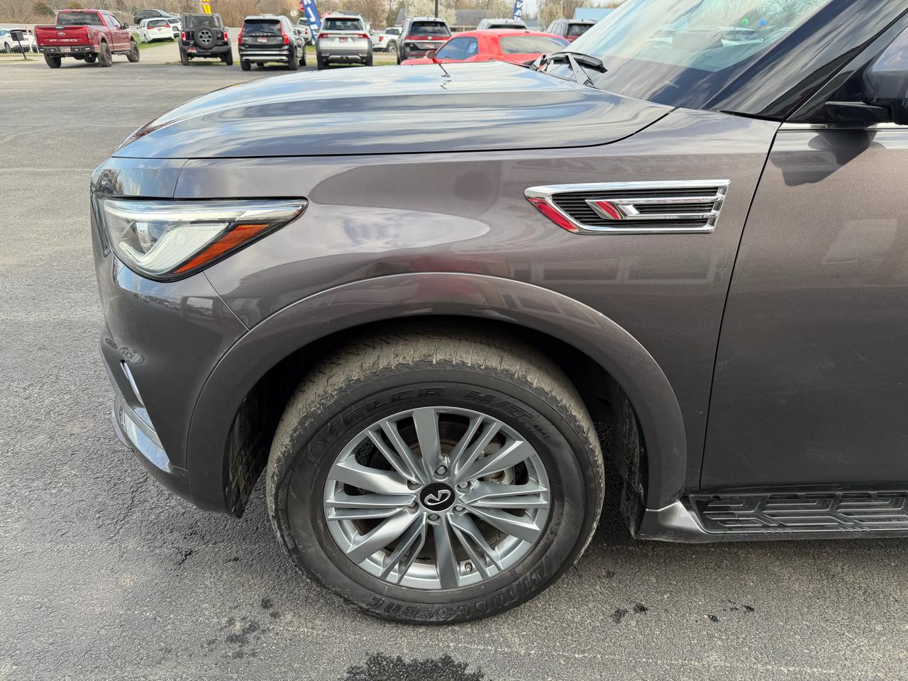 Infiniti QX80 LUXE AWD 2024