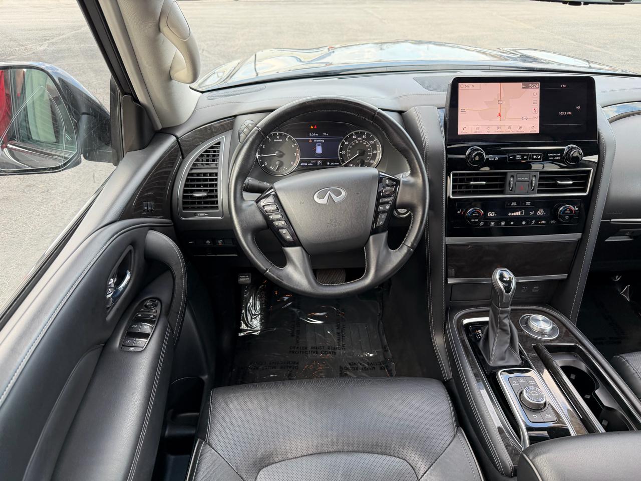 Infiniti QX80 LUXE AWD 2024