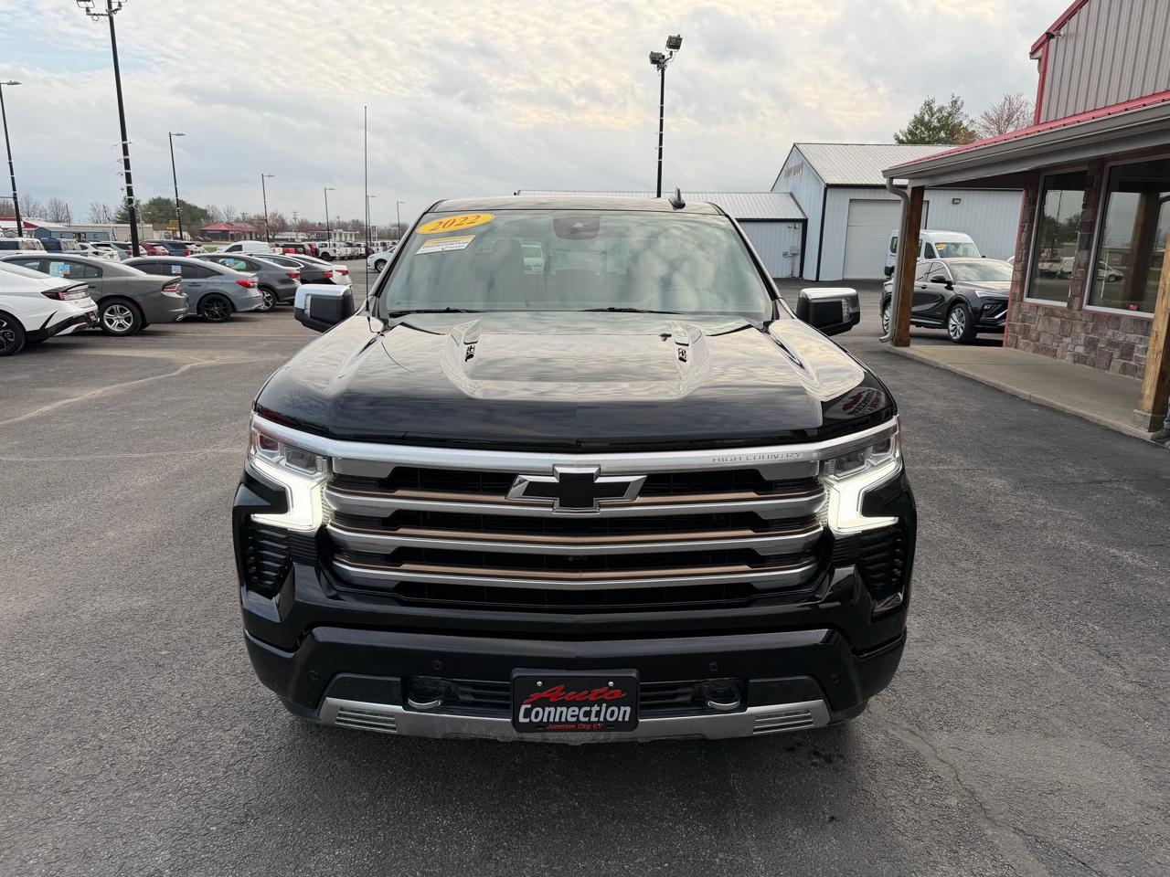 Chevrolet Silverado 1500 4WD Crew Cab 147" High Country 2022