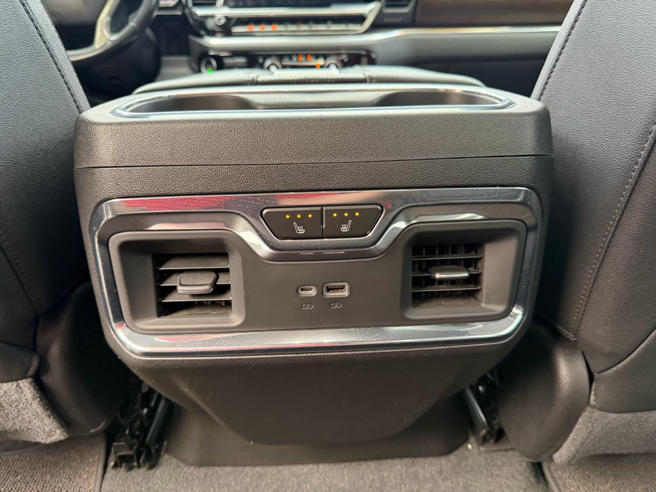 Chevrolet Silverado 1500 4WD Crew Cab 147" High Country 2022