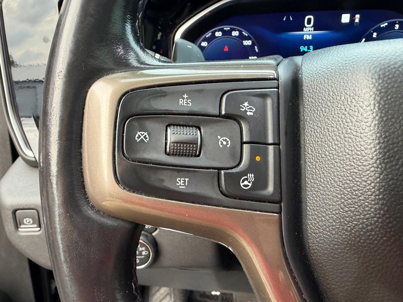 Chevrolet Silverado 1500 4WD Crew Cab 147" High Country 2022