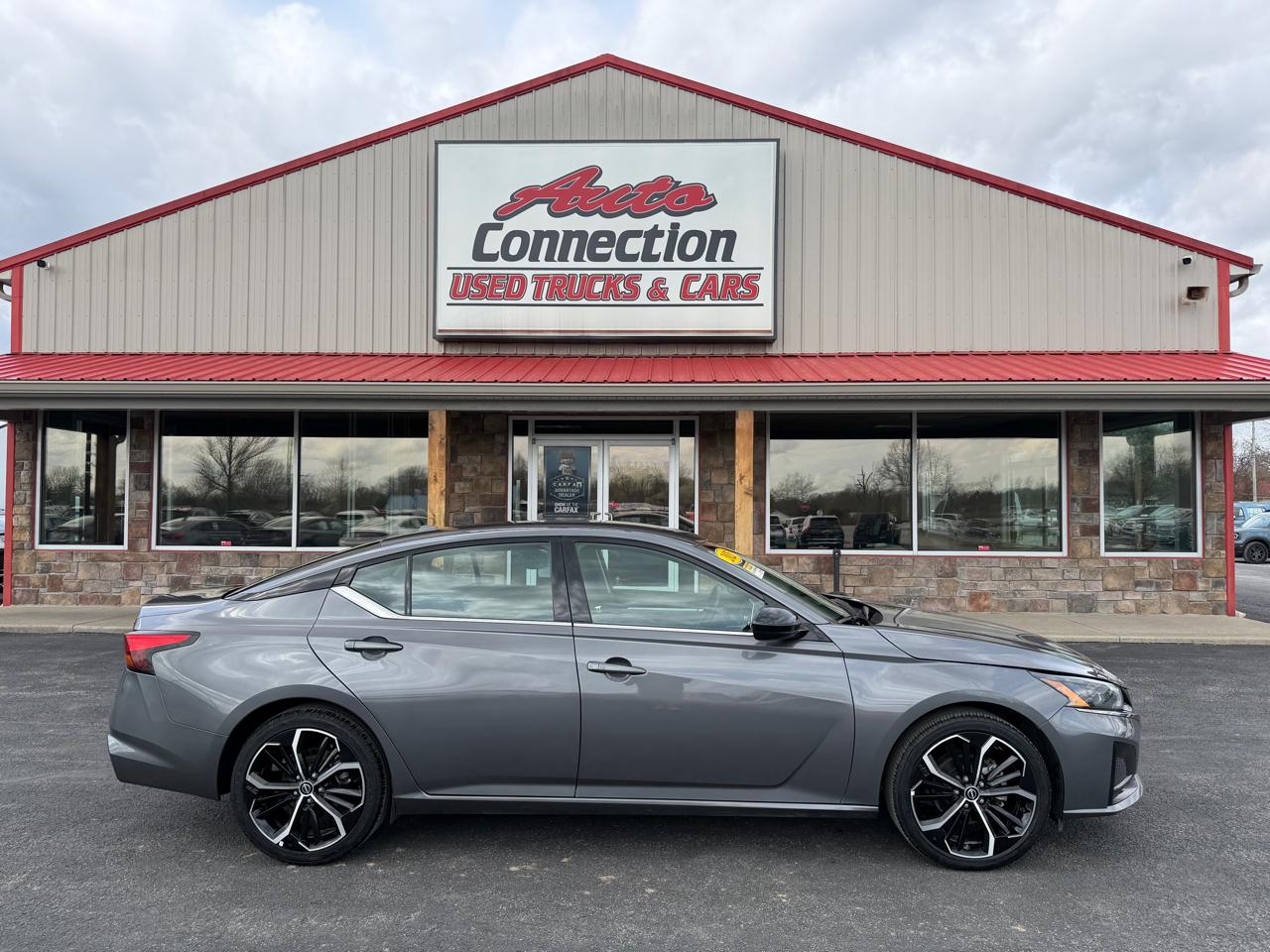 Nissan Altima SR FWD 2025