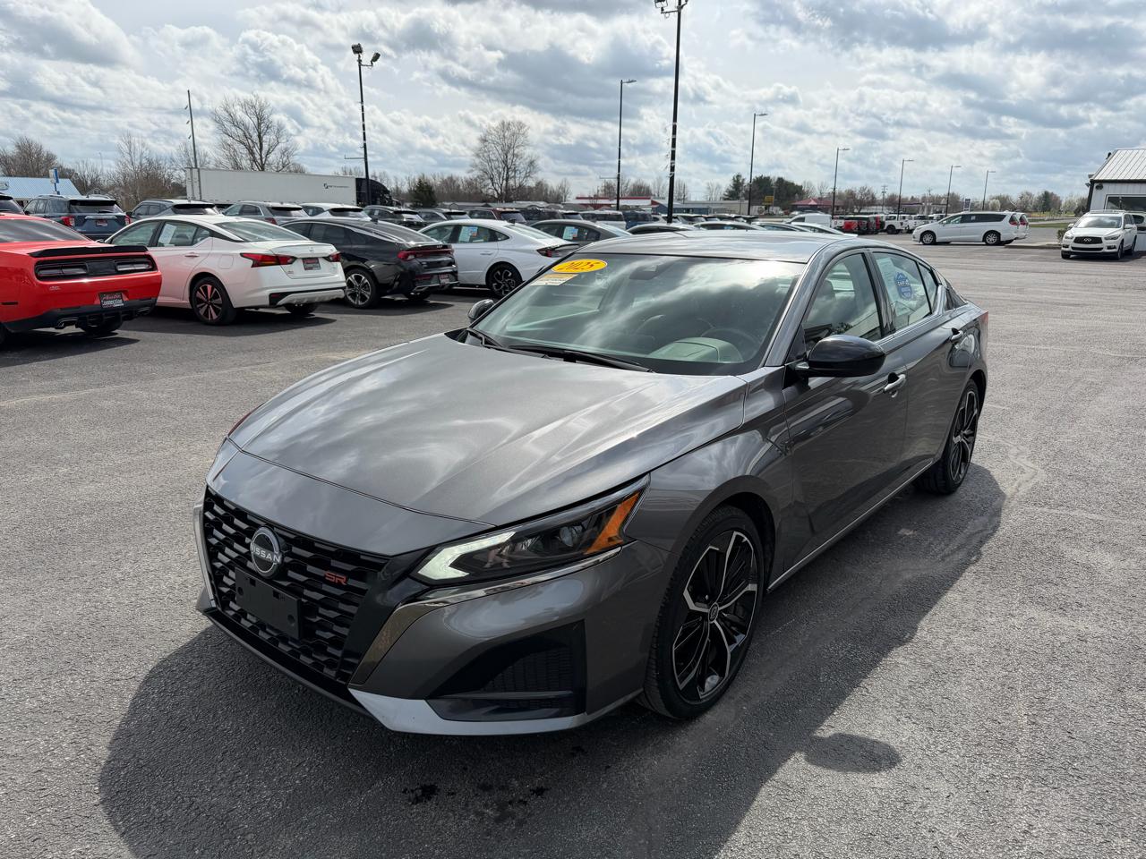 Nissan Altima SR FWD 2025