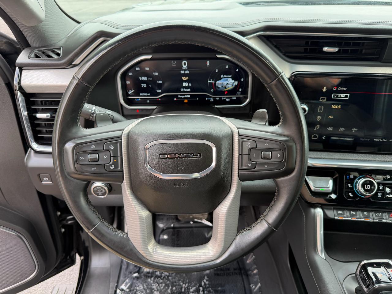 GMC Sierra 1500 4WD Crew Cab 147" Denali 2023