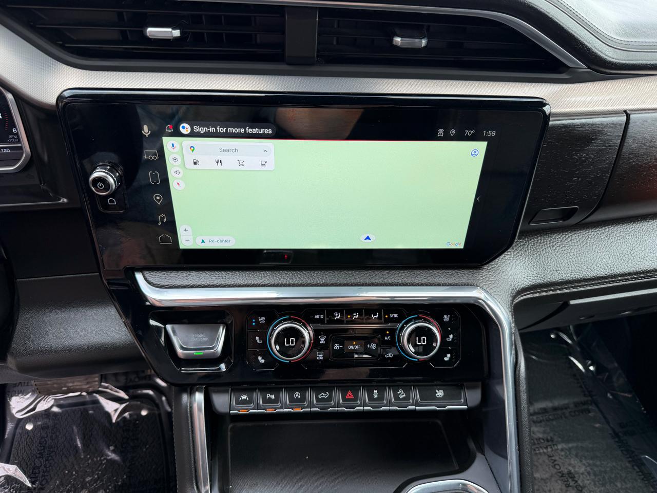 GMC Sierra 1500 4WD Crew Cab 147" Denali 2023