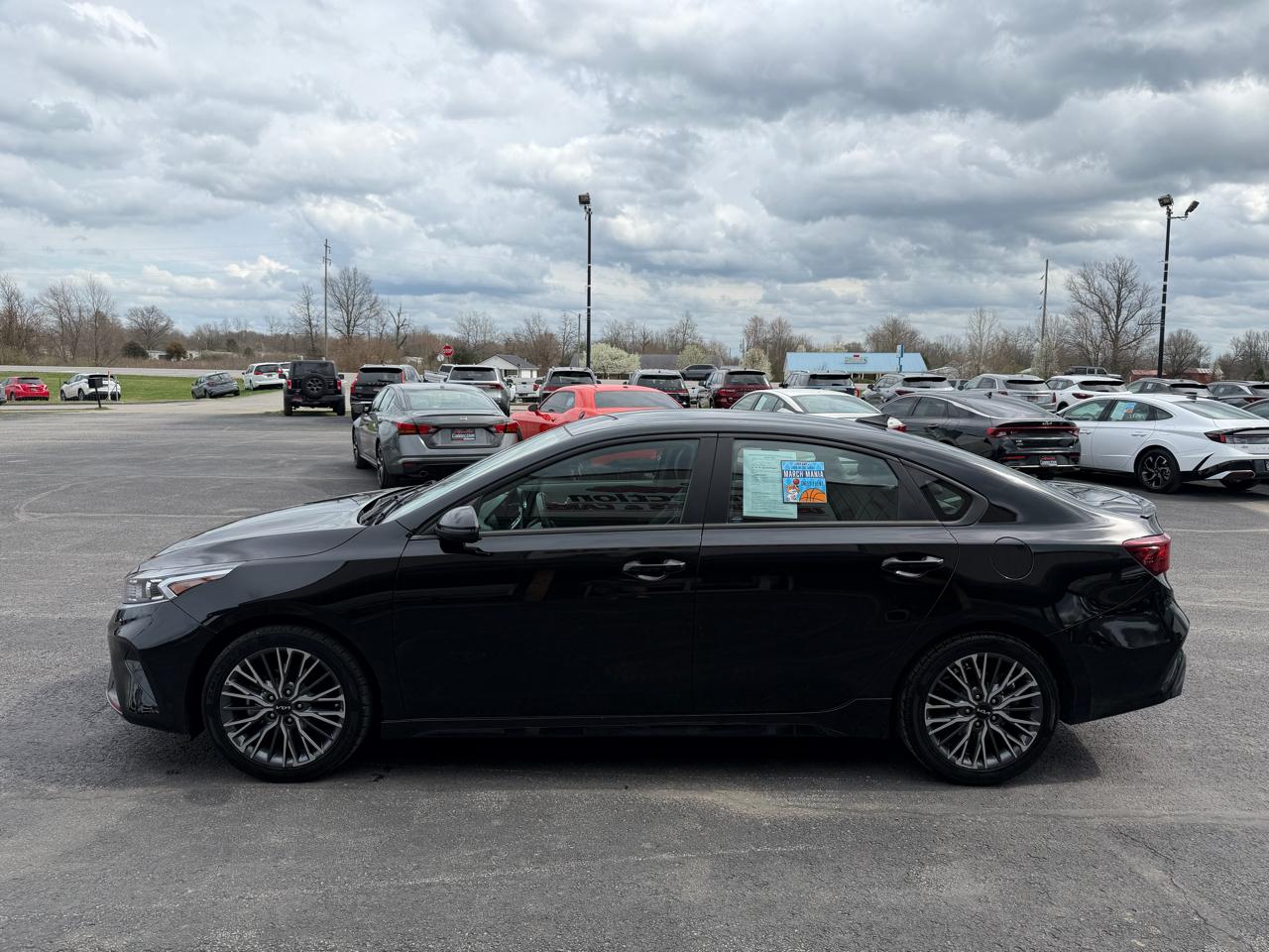 Kia Forte GT-Line IVT 2023