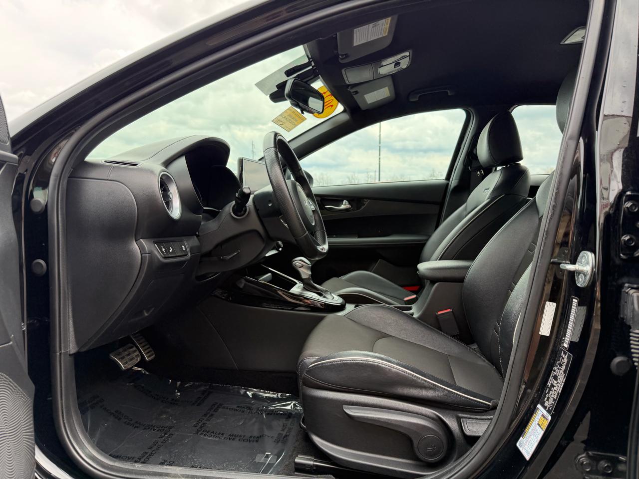 Kia Forte GT-Line IVT 2023