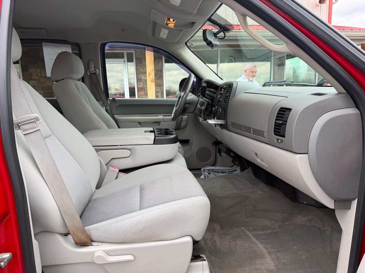 Chevrolet Silverado 1500 4WD Crew Cab 143.5" LT 2013