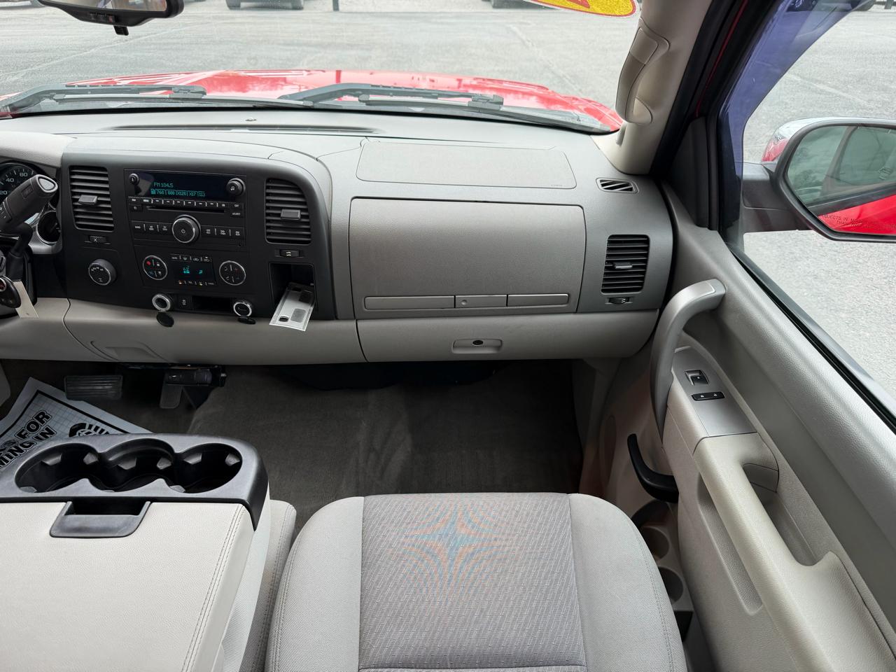 Chevrolet Silverado 1500 4WD Crew Cab 143.5" LT 2013