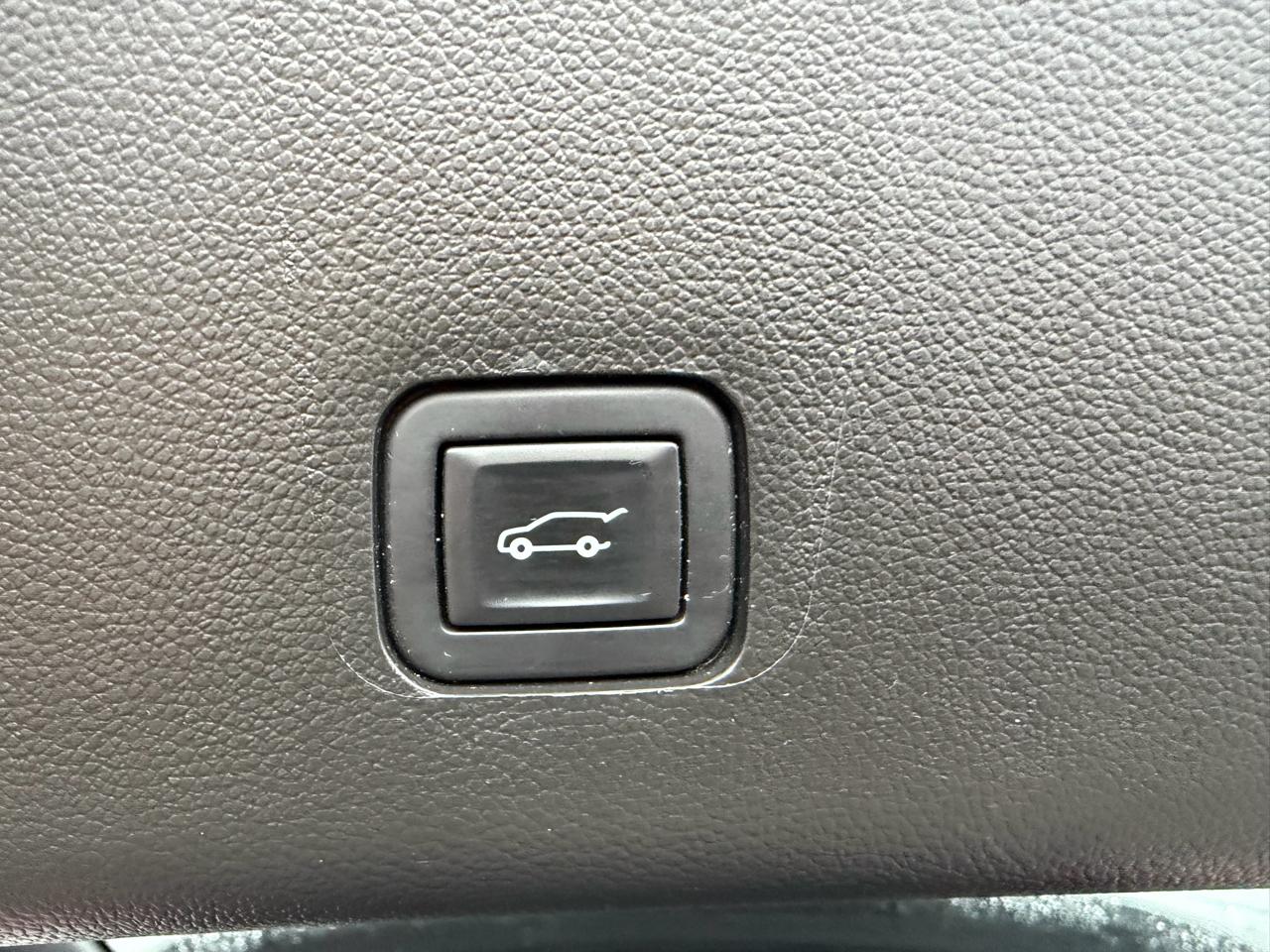 Chevrolet Traverse FWD 4dr LT Leather 2020