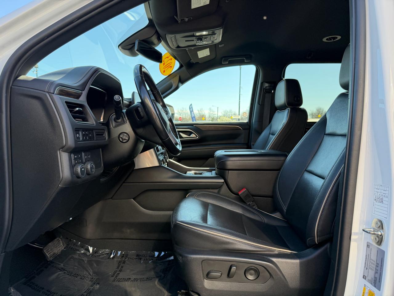 Chevrolet Suburban 4WD 4dr Premier 2023