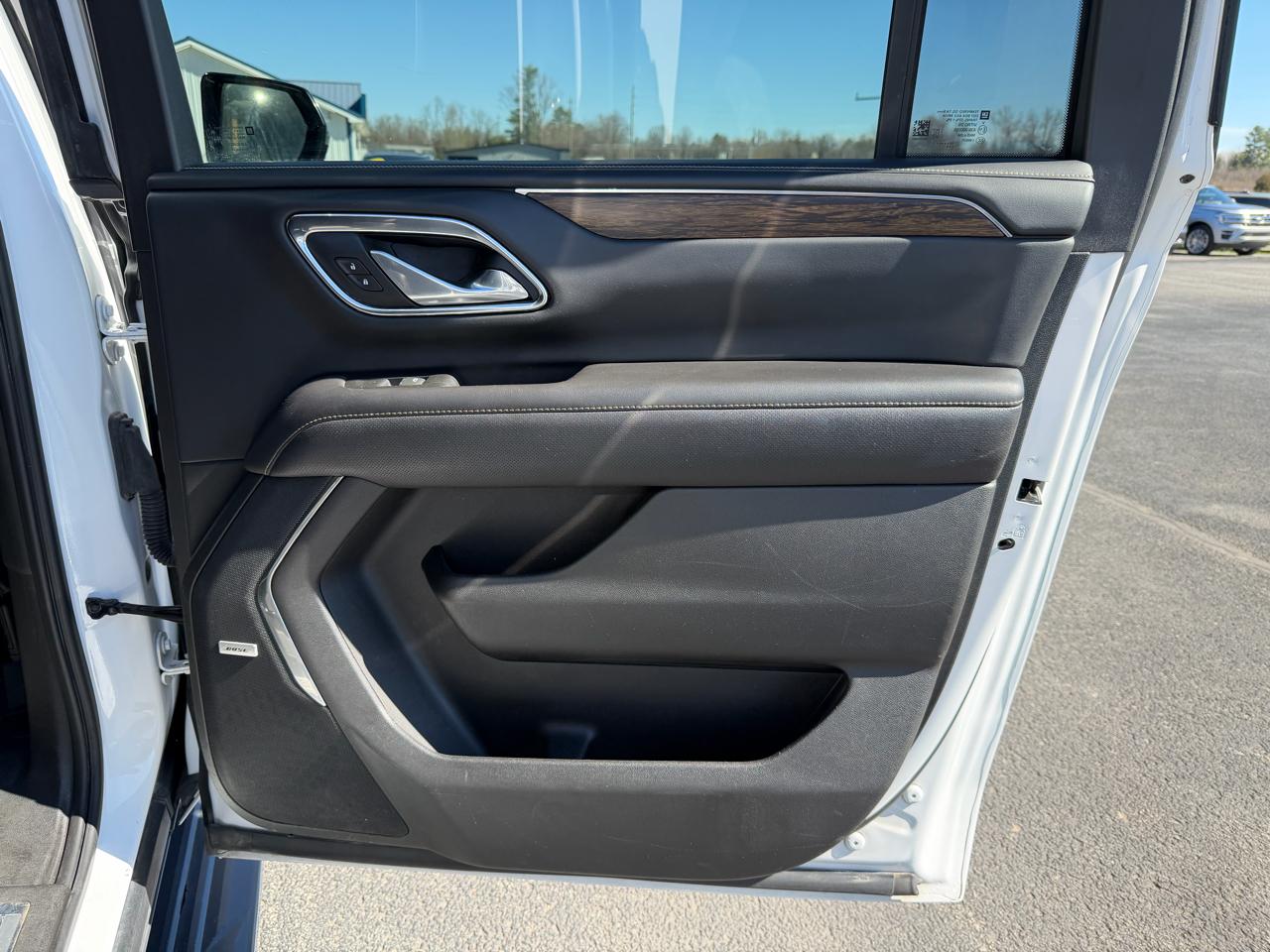 Chevrolet Suburban 4WD 4dr Premier 2023