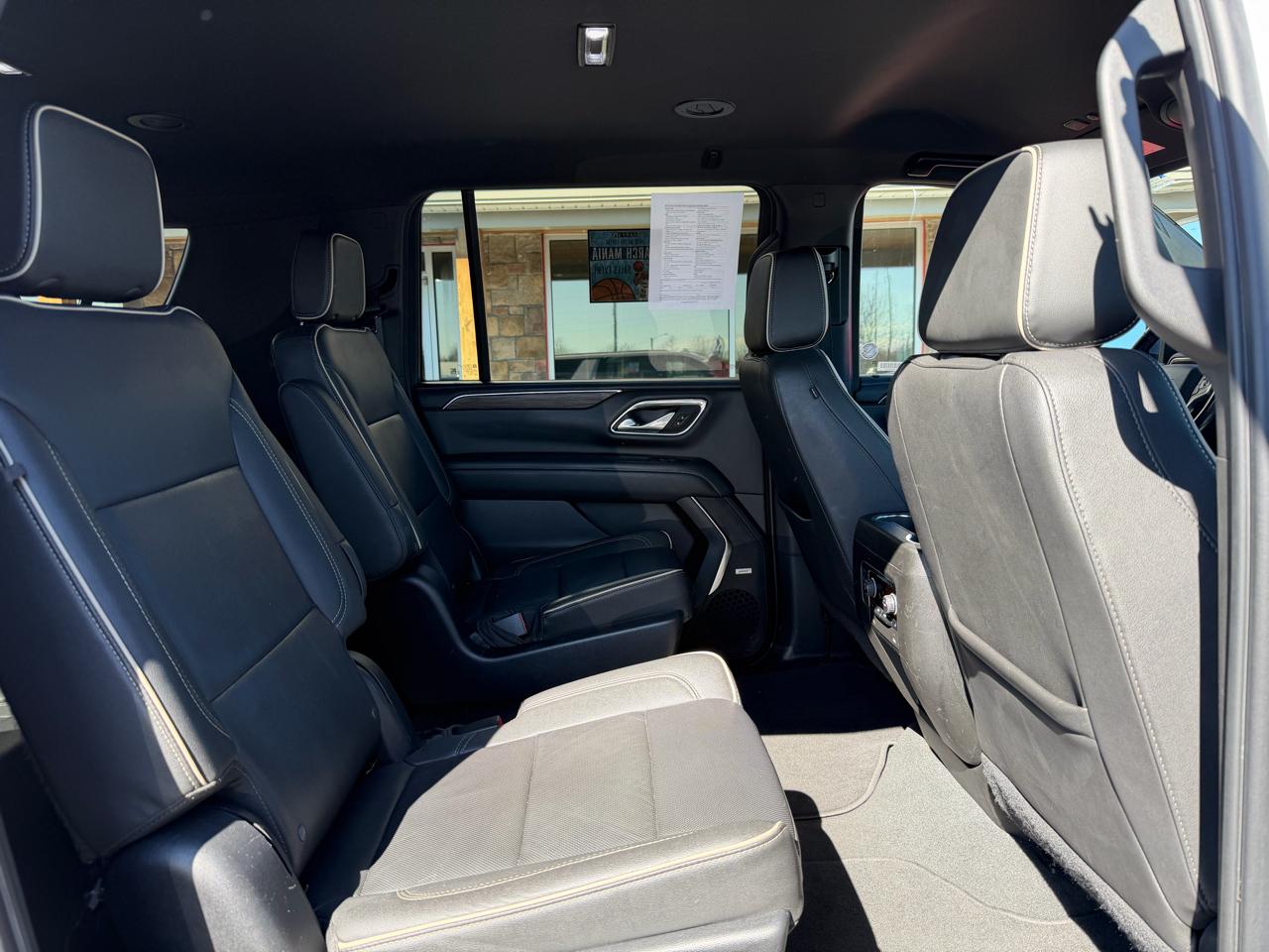 Chevrolet Suburban 4WD 4dr Premier 2023