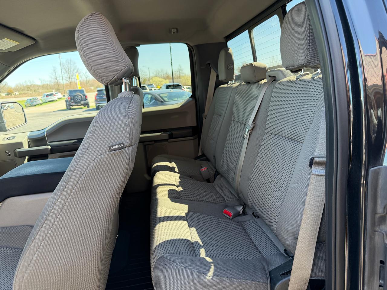 Ford F-150 Supercab 157" 4WD XLT 2015