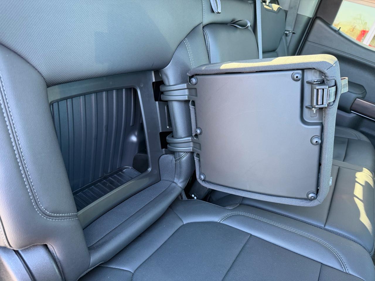 GMC Sierra 1500 4WD Crew Cab 147" SLT 2020