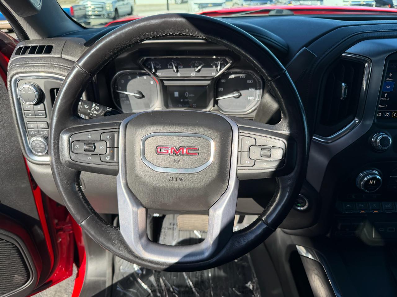 GMC Sierra 1500 4WD Crew Cab 147" SLT 2020