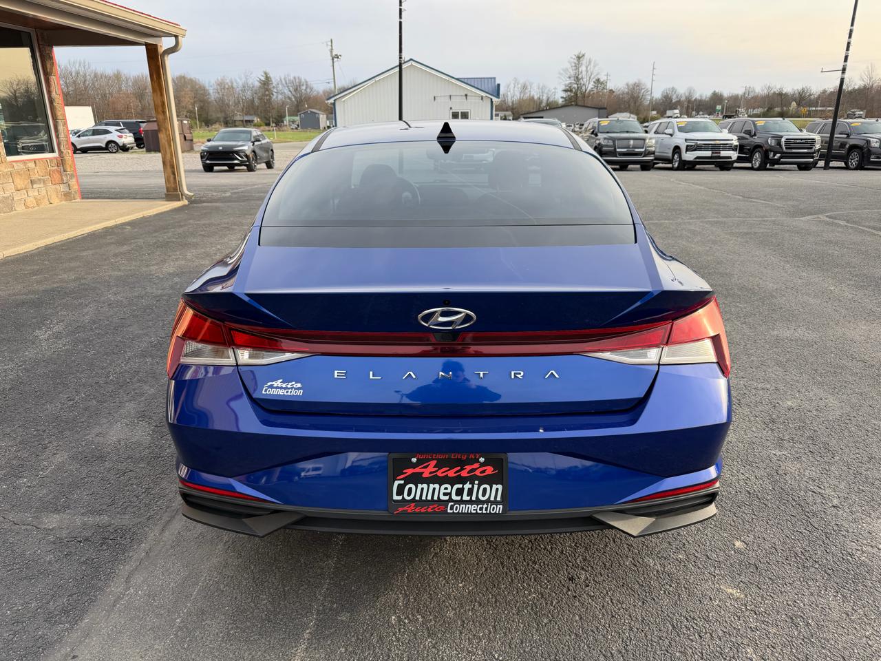 Hyundai Elantra SEL IVT 2021